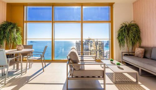 Two-Bedroom Apartment with Balcony and Sea View