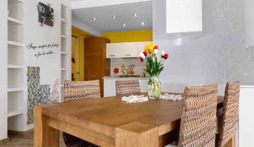 Superior One-Bedroom Apartment