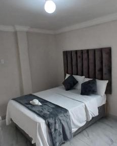Room #1326555902
