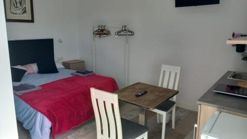 One-Bedroom Standard Apartment