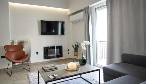 Three-Bedroom Superior Apartment