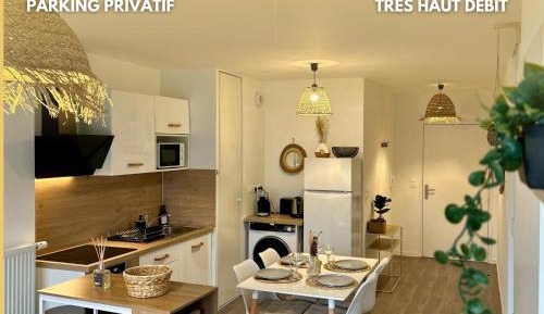 One-Bedroom Apartment with Balcony