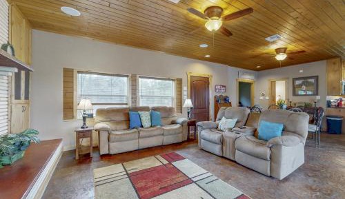 Two Bedroom Holiday Home