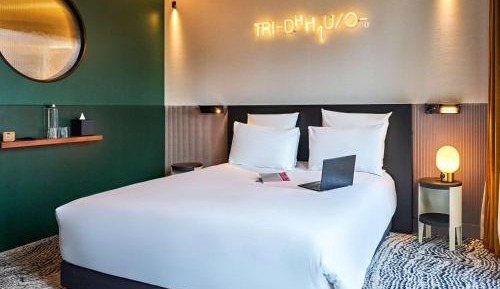 TRIBE Extra Room
