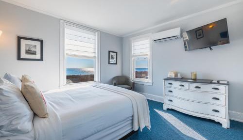 Queen Room with Sea View