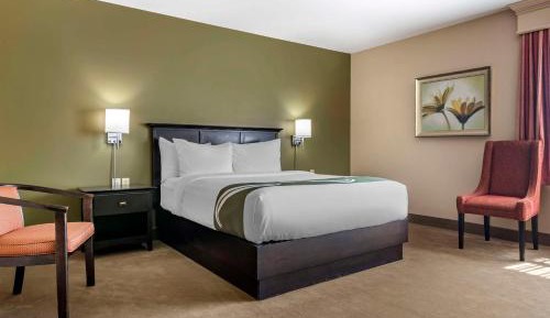 Queen Room - Disability Access