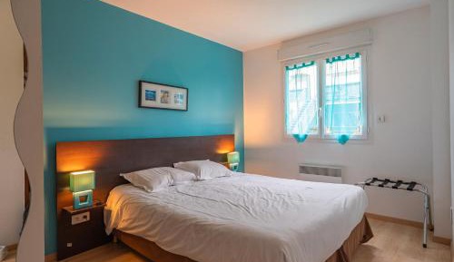 Superior One-Bedroom Apartment
