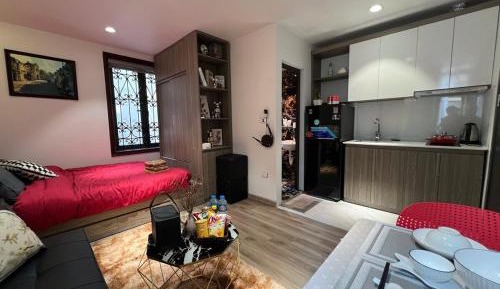One-Bedroom Apartment