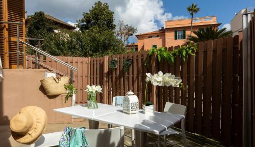 Superior Apartment with Private Garden