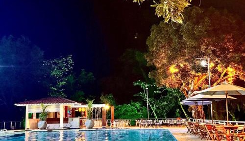 Deluxe Queen Room with Two Queen Beds