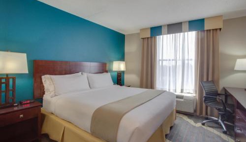 Standard King Room