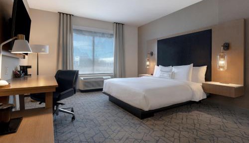 King Room - Hearing Accessible