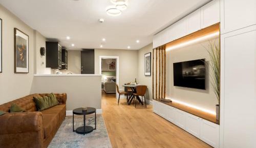 Deluxe Double Studio