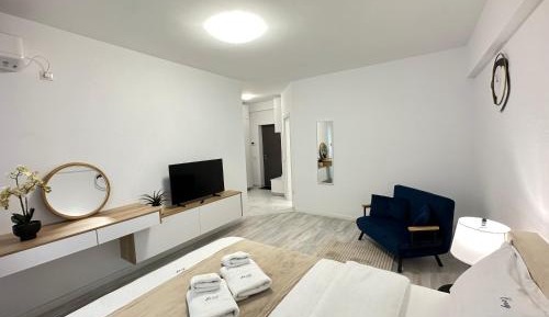 Deluxe King Studio