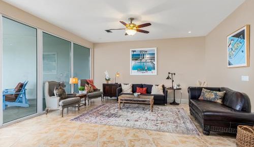 One Bedroom Apartment