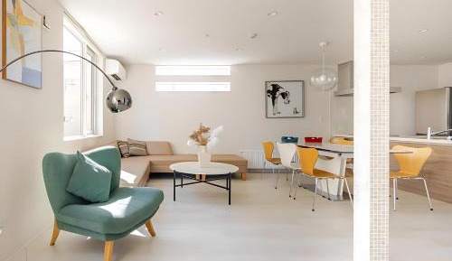 Three-Bedroom Deluxe Apartment