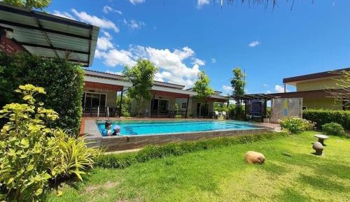 Studio with Pool View