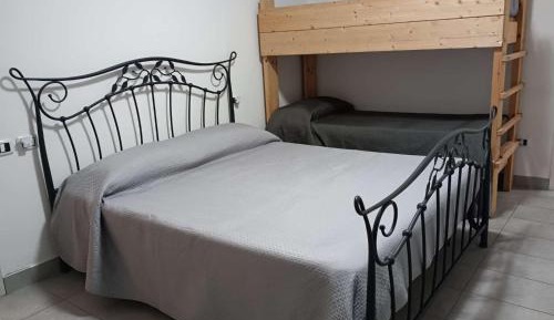 Quadruple Room with Private Bathroom
