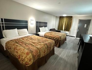 Queen Room