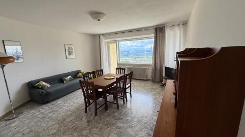 Four-Bedroom Apartment with Balcony 