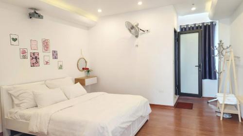 Deluxe Room (2 Adults + 1 Child)