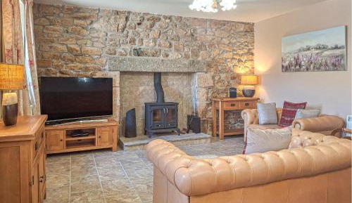 Three-Bedroom Vacation Home 