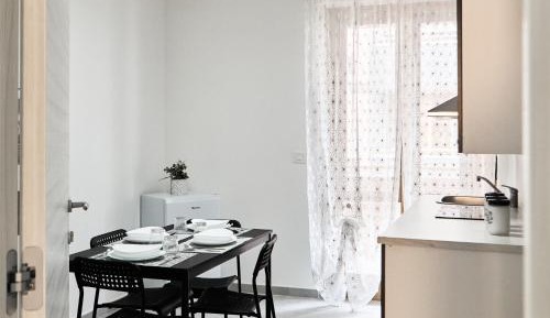 One-Bedroom Apartment with Balcony