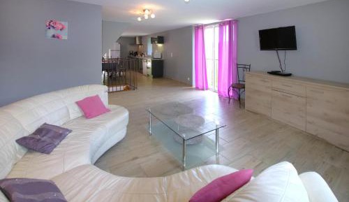 Four-Bedroom Holiday Home