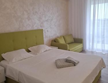 One-Bedroom Apartment with Balcony and Water View