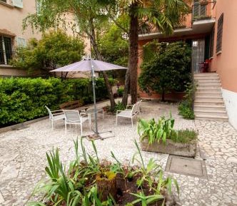 Deluxe One-Bedroom Apartment with City View