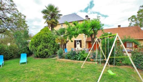 Holiday Home (5 Adults)