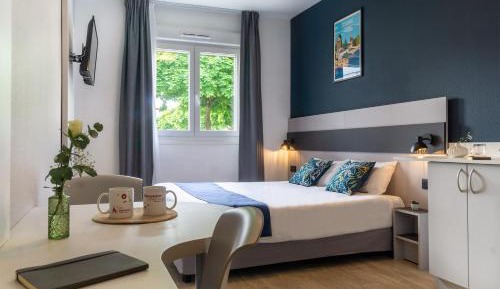 Premium Studio Double