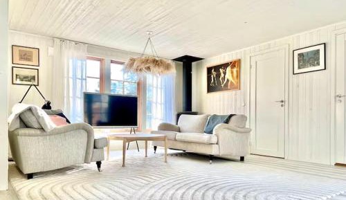 Three-Bedroom Holiday Home 