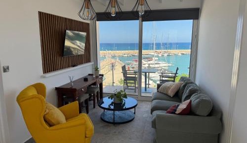 Studio Apartment with Sea View