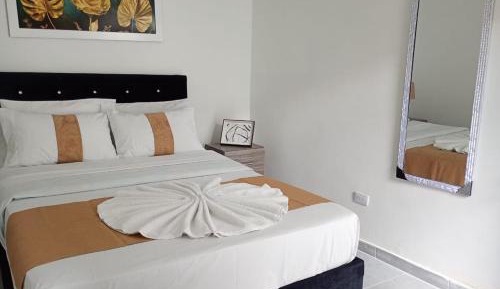 Single Room with Shared Bathroom