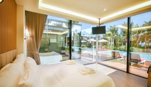 King Room with Pool View