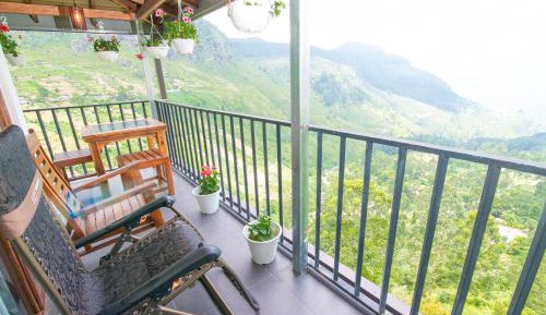 Family Room with Mountain View
