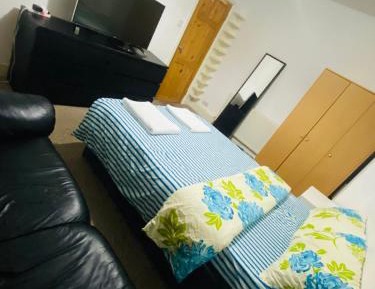 Double Room with Shared Bathroom