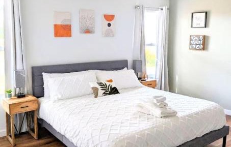 Standard King Room