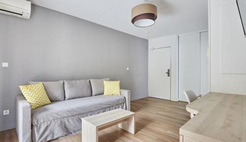 One-Bedroom Apartment (4 Adults)