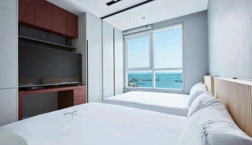 Superior Twin Room with Sea View