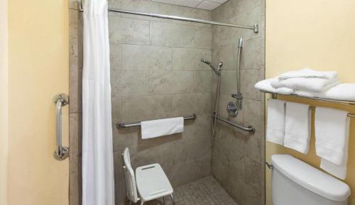 Queen Room with Two Queen Beds - Disability Access/Non-Smoking