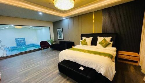 Junior Suite with Private Pool