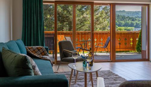 Suite with Mountain View