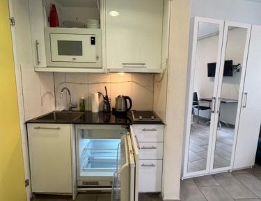 Studio with Sofa Bed