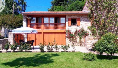 Holiday Home (2 adults)