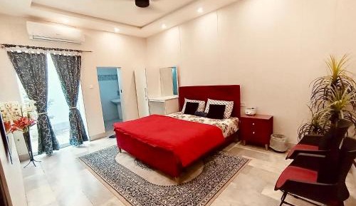 Deluxe Double Room with Shower