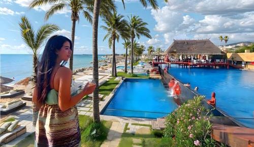 Bungalow - Beach Front