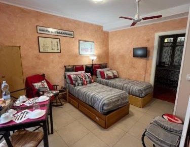 Twin Room with Private Bathroom