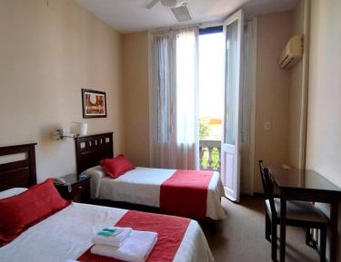 Triple Room with City View